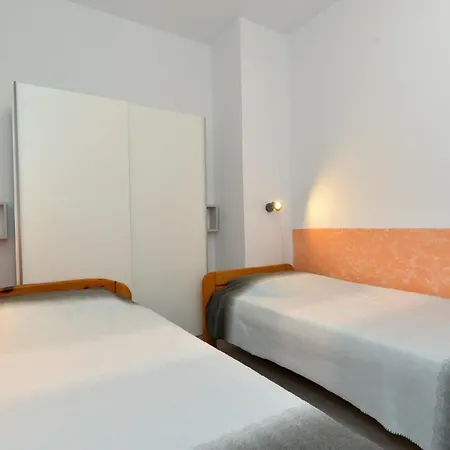 Fuer 4 Personen Ca 60 Qm In Fazana, Istrien Istrische Riviera Fazana