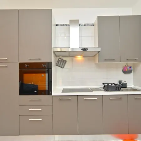 Fuer 4 Personen Ca 60 Qm In Fazana, Istrien Istrische Riviera * Fazana
