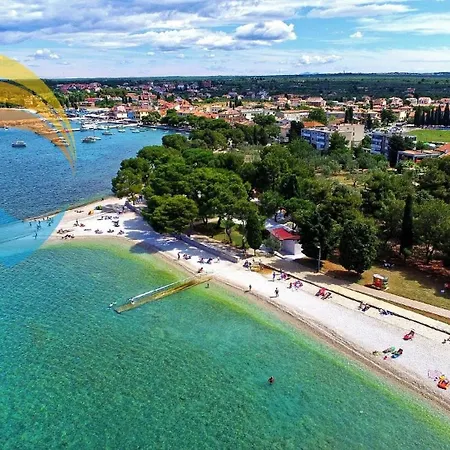 Fuer 4 Personen Ca 60 Qm In Fazana, Istrien Istrische Riviera *